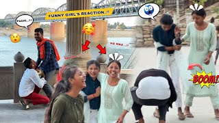 FUNNY GIRL'S REACTION 😂😂 || PRANKS 🤣🤣 IN KASHI...!!!!