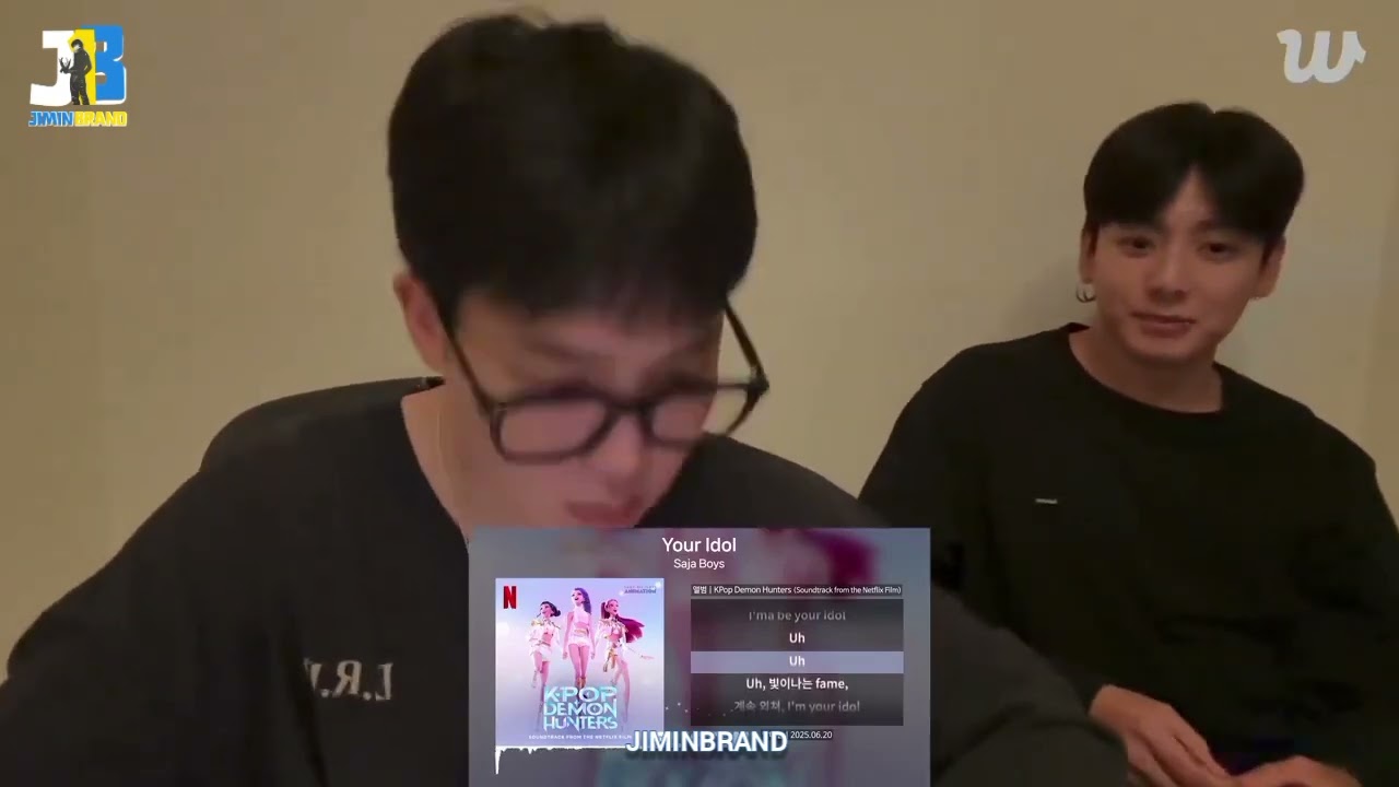 BTS好きに BTS Jimin & Jungkook reaction “Your Idol” by Saja Boys from