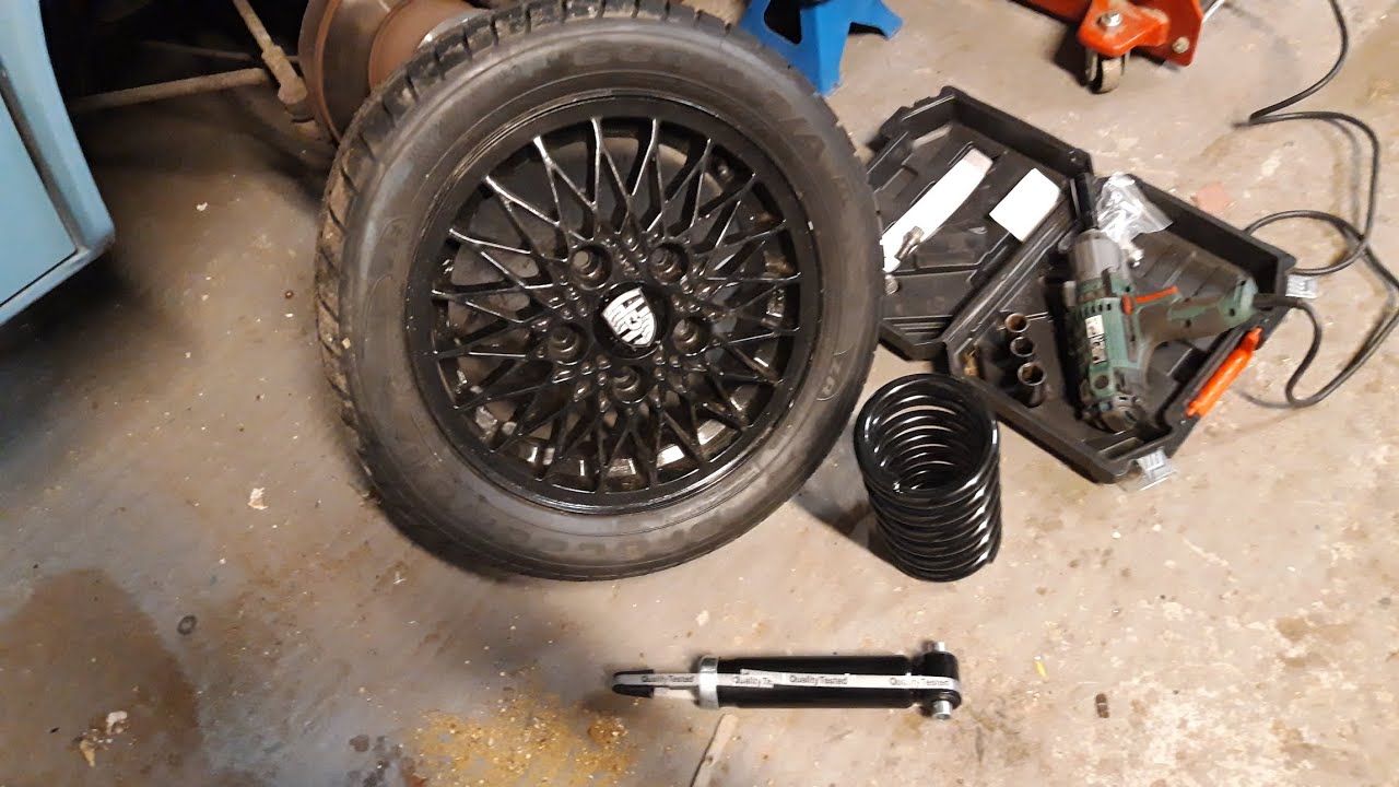 fitting 70mm lowering springs and shocks. vw t25. YouTube