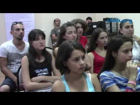 ფერიდე ბერაძე „საქართველოს ელჩი“ ამერიკაში