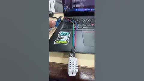 Working of Arduino Nano 33 iot with DHT22 sensor