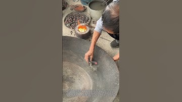 Traditional Aluminum Pot Repair: Ancient Metal Casting Technique Still Works Today