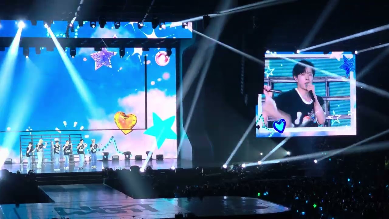 K-POP・アジア * YouTube