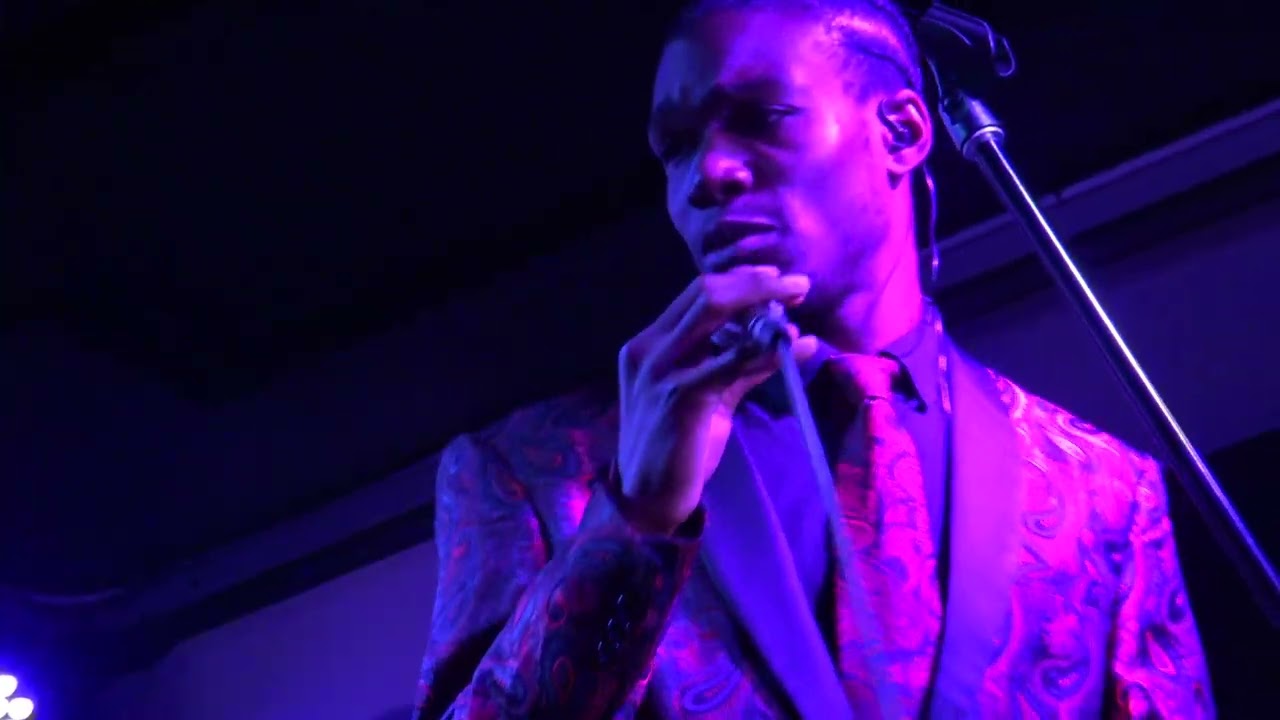 Watch i, sosa - gray days (live at Brooklyn Music Kitchen) on YouTube Watch i, sosa - gray days (live at Brooklyn Music Kitchen) on YouTube