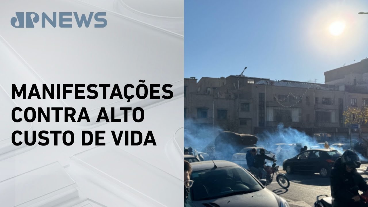 Protestos no Irã deixam mortos e se espalham pelo país; Marcus Vinicius de Freitas comenta