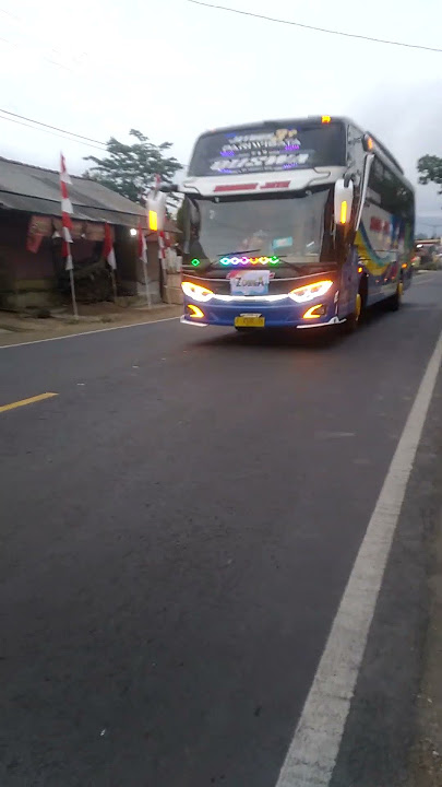 telolet basuri bus sumber jaya