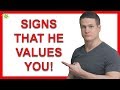 How to Know That a Man Values You (10 Signs to Look For)