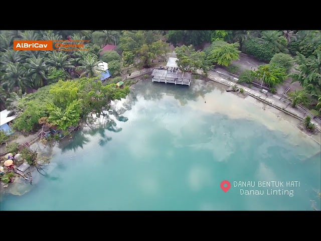 Danau BENTUK HATI, Danau Linting #fyp #fypシ #viral #drone #danaubentukhati #lake class=