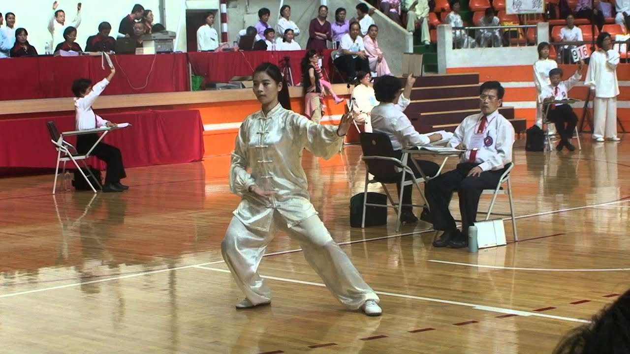 2011年福爾摩沙盃24式太極拳女生組第一名 鄭雅馨