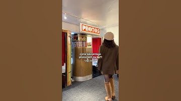 very confused at the vintage photo booth. I need some practice 🤣 #vintagevibes #photobooth