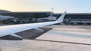 AMERICAN AIRLINES B737 MAX 8 engine startup | Passenger POV