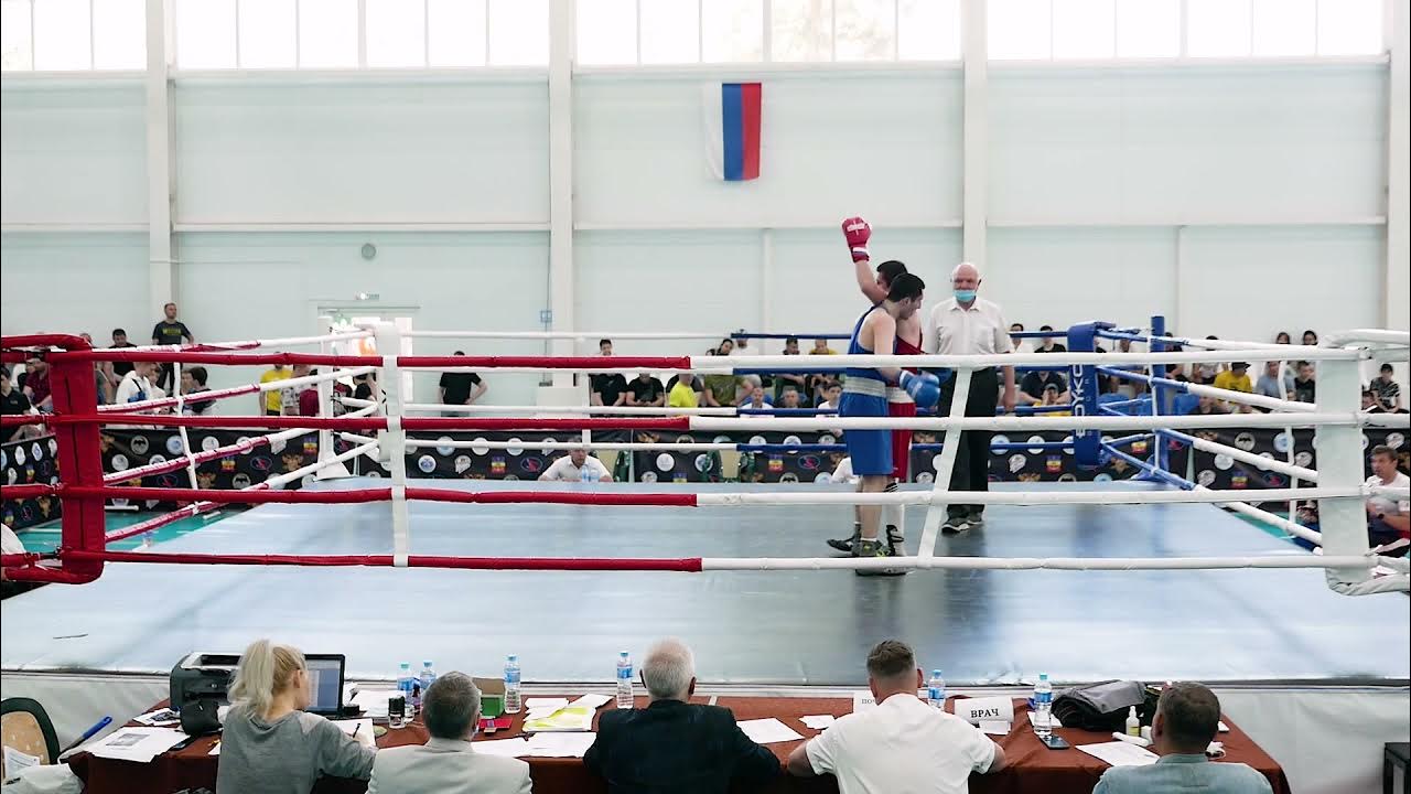 Лучший боксер 2021. Традиционный турнир по боксу памяти а а Улесова. Бокс бои 2021. Волгодонск бокс 2021. Чемпионы бокса 2021.