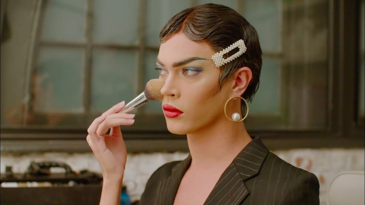 Meet West Dakota, Drag Performer | I Weigh Artists