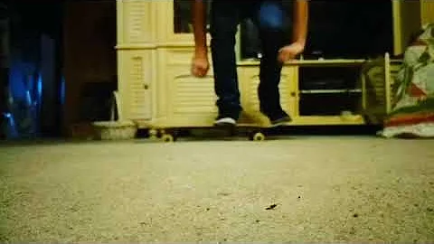 DOUBLE INWARD HEELFLIP SLOW MOTION