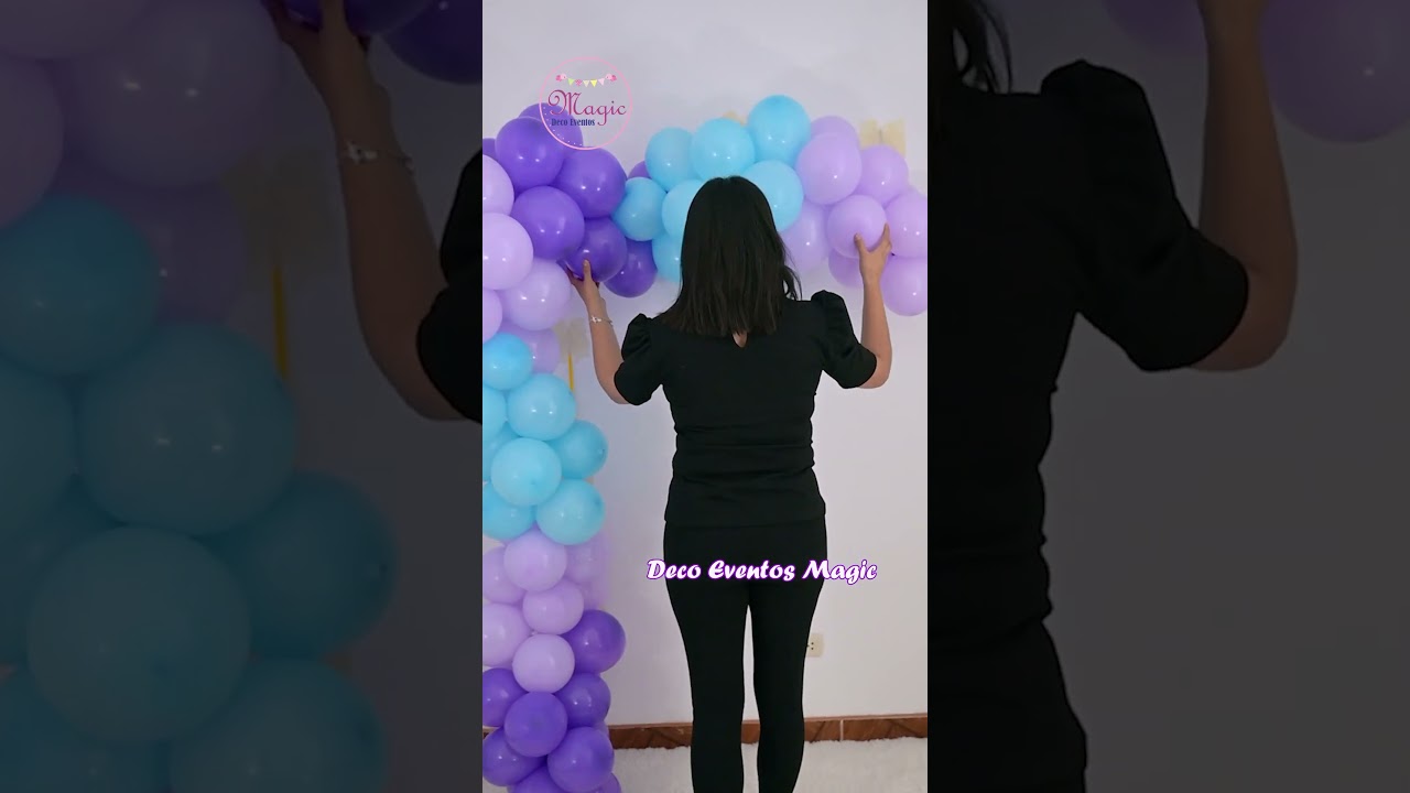 🦄Create your own balloon and flower garland for a unicorn-themed party.