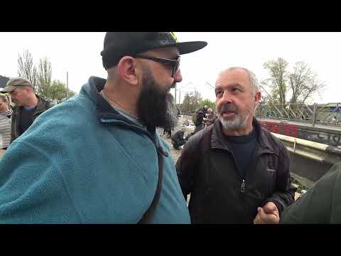 БАРАХОЛКА РАДУЄ ВСЕ Майже ЗАДУРНО