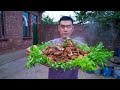【食味阿远】阿远今天吃牛排牛尾锅，秘制调料，炖煮仨小时，啃起来真过瘾 | Shi Wei A Yuan