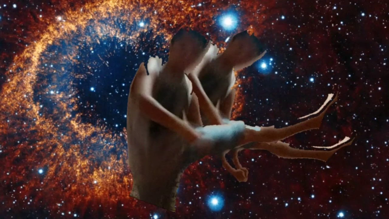 Pussy shots of stars — pic 3