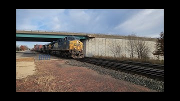 Saturday Afternoon Short CSX 007 Container Train! #railfanning