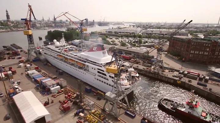 Cruise Ship time lapse - Extension of Braemar at B...