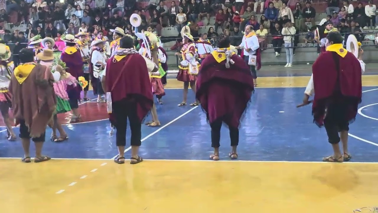 Comparsa flor de oriente de yurcuma 1