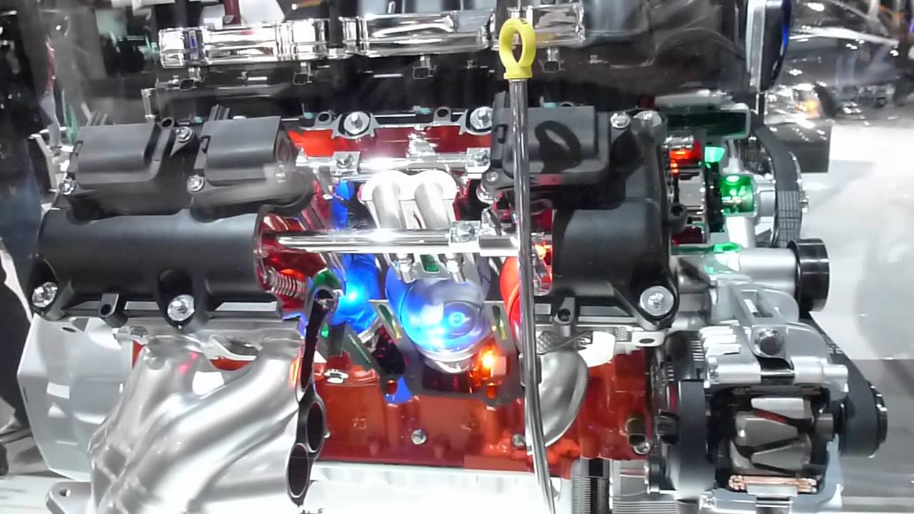 Hemi SRT V8 - YouTube