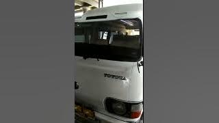 Ketemu Mobil Toyota Hiace Jadul Modif Kekinian dan Mewah