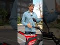 Muévete a tu rollo por la ciudad con la nueva moto eléctrica Hyper MX. ⚡️