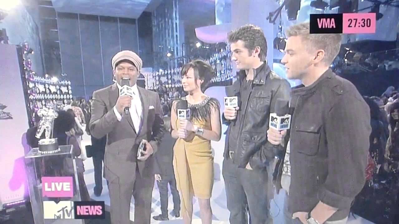 Lady Gaga VMA 2011 - Best Video with a Message