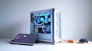 白すぎるPCが完成したので光らせまくってみた【自作PC】