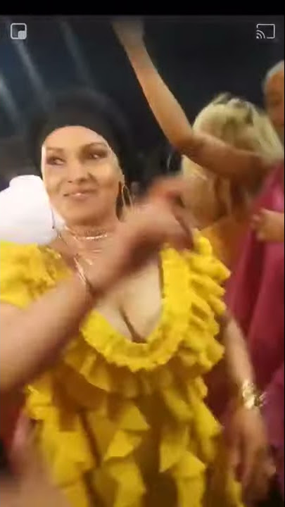 EYINDI Na CONCERT LA FEMME DE KOFFI OLOMIDE ALIYA APUPOLI CINDY LE CŒUR GRAVEEE MOBALI NA AZA YA YO