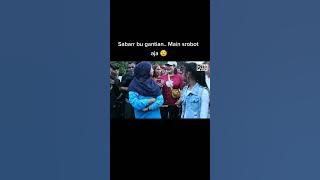 ibu2 asal ambil mic anak yang lagi nyanyi #shorts #viral