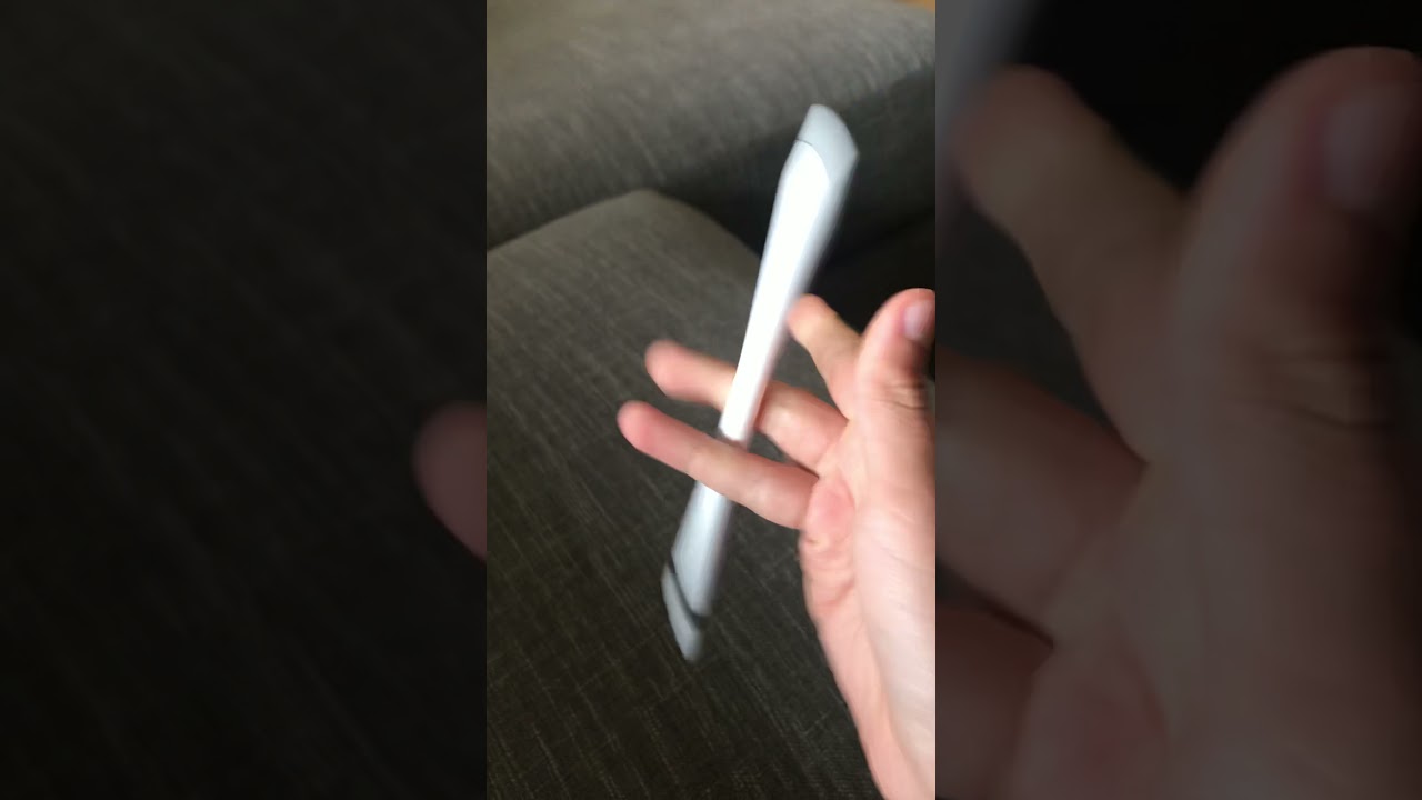 Pen spinning a apple pen