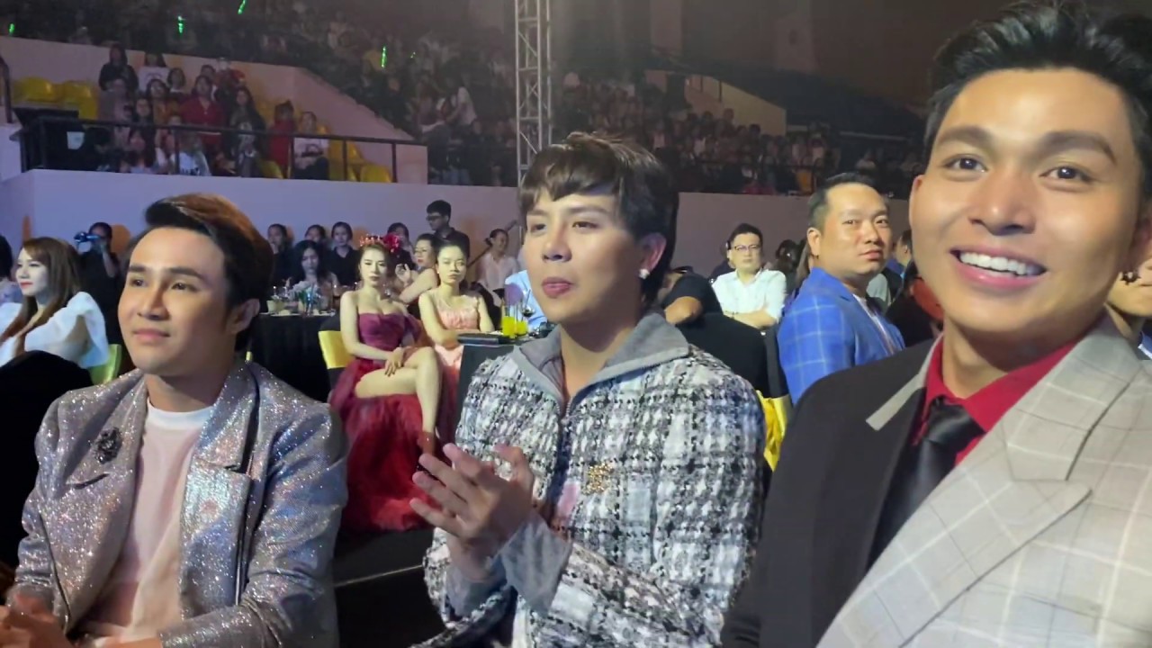 Siêu hài hước: Duy Khánh bị trêu chọc bởi đồng nghiệp Jun Phạm, Thành Lộc, Huỳnh Lập, Trịnh Tú Trung