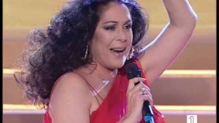 Video thumbnail of "Isabel Pantoja - El moreno - Nochevieja 2007"