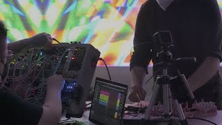 hissquiet x reid hitt @ glitch gallery boston // live modular ambient