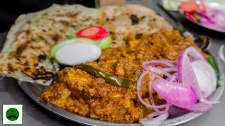 Spicy Indian Street Food at Punjabi Dhaba|| Chole, Panner and Butter Naan||