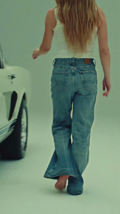 Sydney Sweeney Has Great Jeans | American Eagle