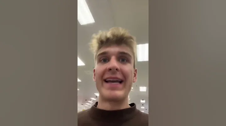 FINDING THE RAREST SQUISHMLLOW😼 w Carter Kench #shorts A