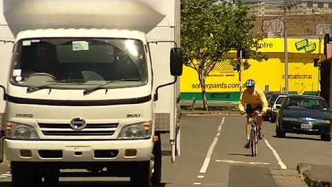 Cycling Safety Tips: Heavy Vehicles & Cyclists