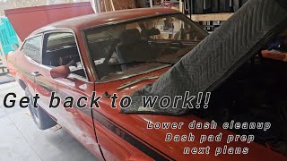 73 Comet interior removal and refinish begins