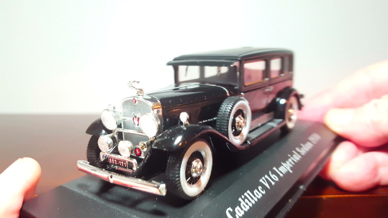 Altaya Carros Clássicos Cadillac V16 Imperial Sedan 1930 - 1/43.