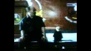 La Lights Berani Enjoy