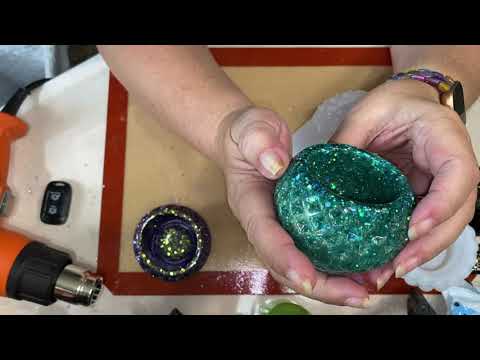 #27 - Glitter Resin Tea Light Holders I Perfect for