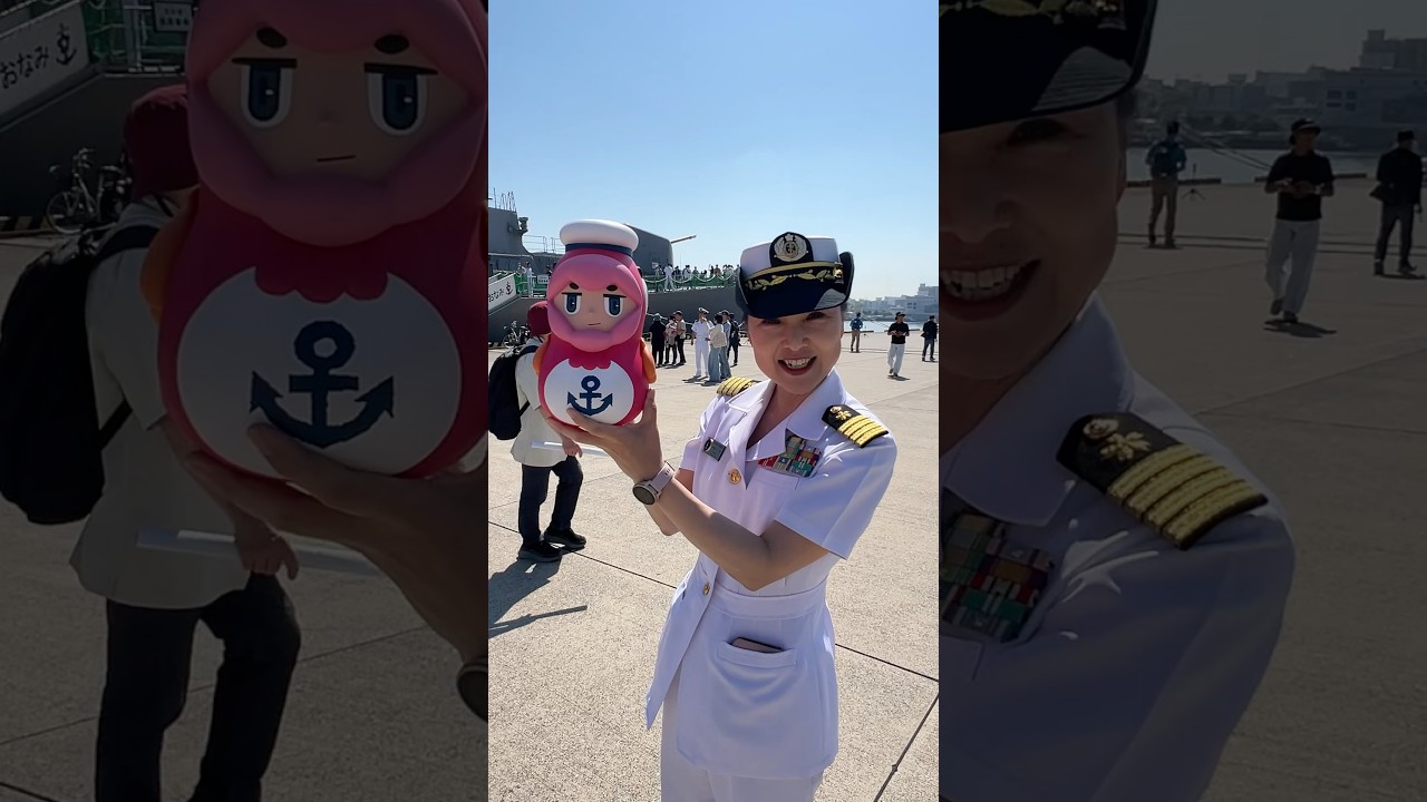 大谷1佐に会えた〜‼️今日は、横須賀カレーフェスタだよ☺️ 海上自衛隊 横須賀地方総監部