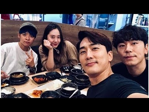 f(x) エンバ、ドラマ「Player」撮影中のクリスタルを応援…ソン・スンホンらと食事へ Big News TV