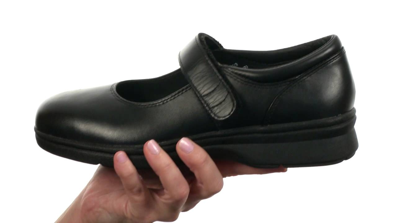 Propet Mary Jane Walker Medicare/HCPCS Code = A5500 Diabetic Shoe SKU:114556 Propet Mary Jane Walker Medicare/HCPCS Code = A5500 Diabetic Shoe SKU:114556