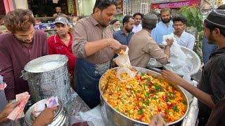 Creamy Fruit Chaat in Karachi | Dahi Bhale Channa Chaat | Pakistani Street Food