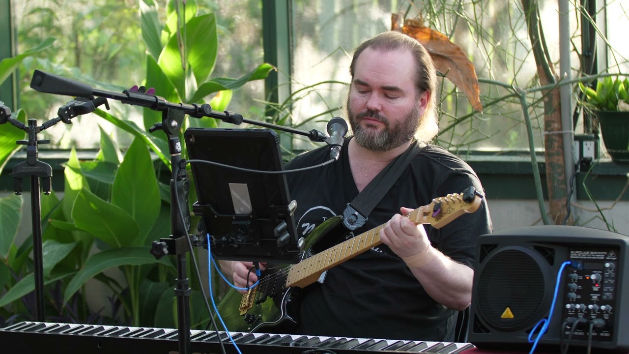 World on Fire | St Louis Singer Songwriter | Matt McCallie