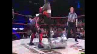 Suicide vs The Pope D'Angelo Dinero in a Street Fight Match